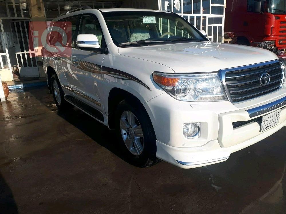 تويوتا لاندكروزر